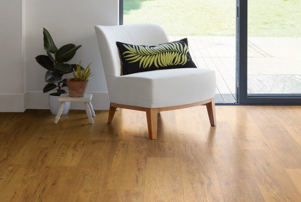 Log Cabin Oak Vinyl Flooring 9029