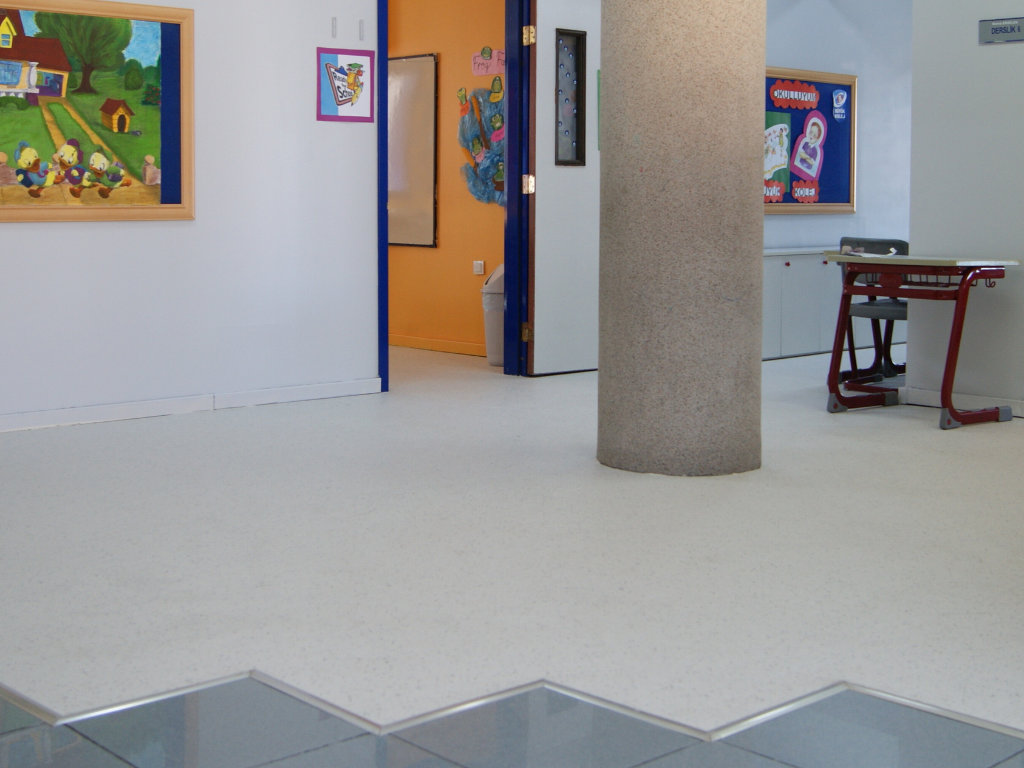 Chalk Burst 9703 gallery 1