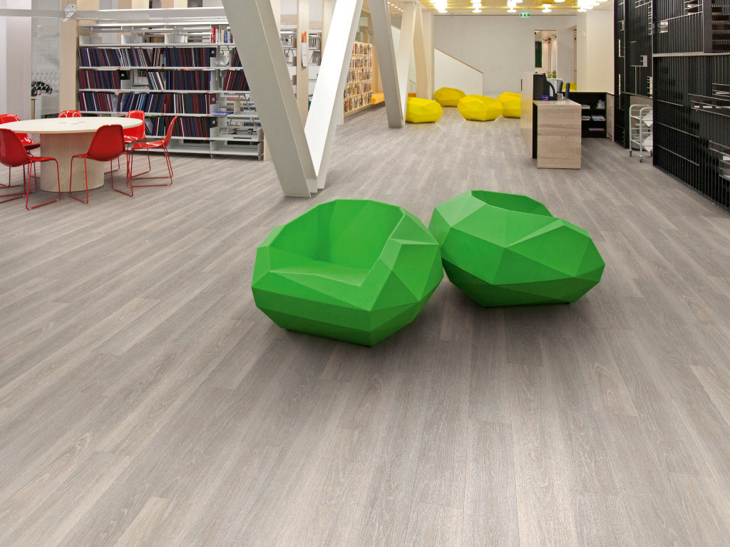 Parisian Limed Oak 9034 gallery