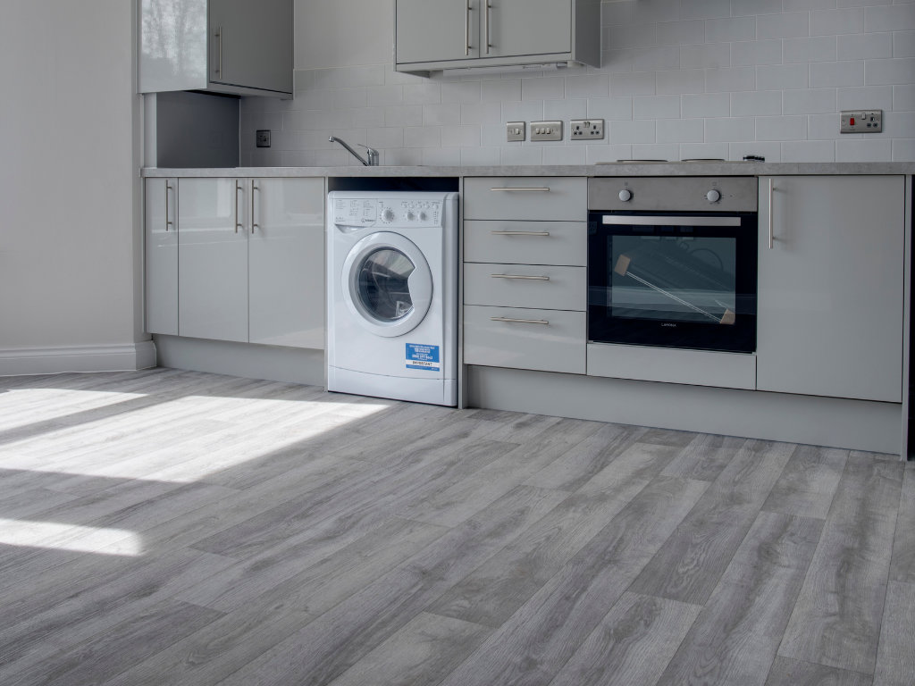 Platinum Oak 2142