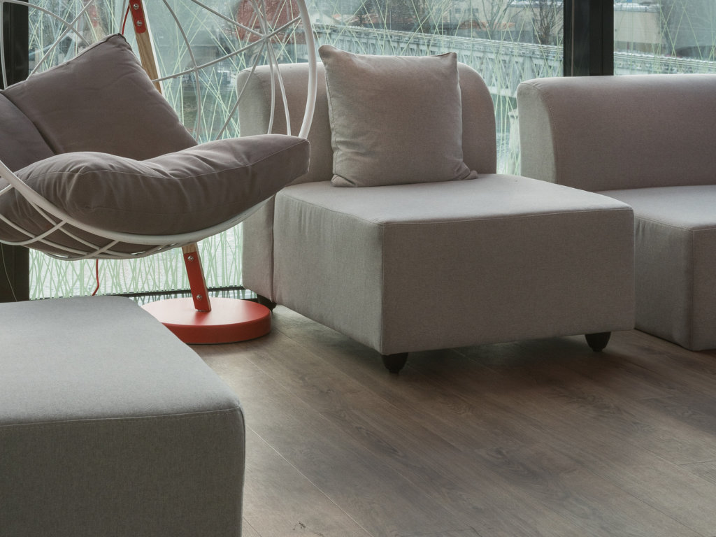 Light Classic Oak 2520 gallery
